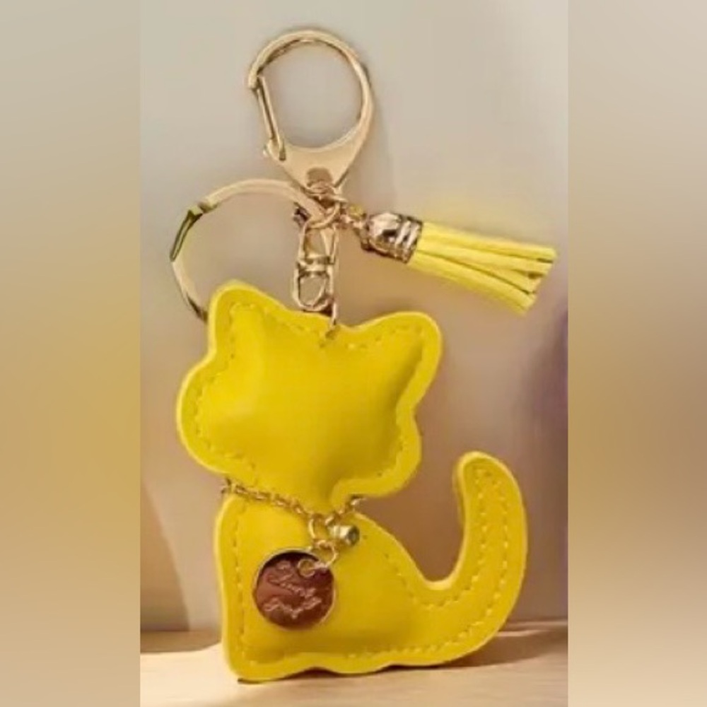 Yellow Cat Keychain with Tassel, NEW - Picture 3 of 3